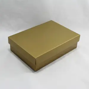 Small Shirt Box 33x23x9.5cm Gold