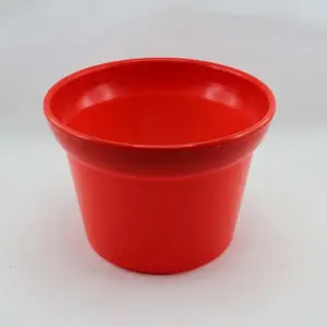 No. 6 Plastic Pot 16.5cm(D)x12cm(H) Red