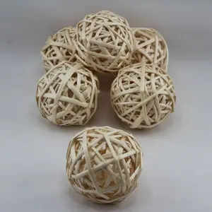 Willow Ball 8cm Pkt 6 Bleached