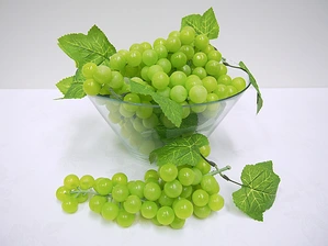 Large Grape Bunch 25cm Green