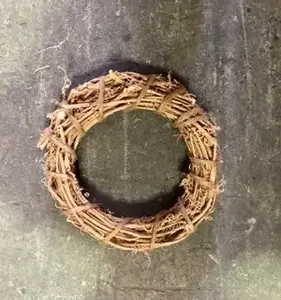Rattan Cane Wreath 20cm Natural