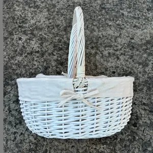2. SET OF 3 OVAL WHITE WILLOW BASKETS WITH WHITE LINER 42x35x18cmh thumbnail