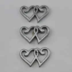 Stick On Polyresin Joined Hearts Pkt 12 Silver